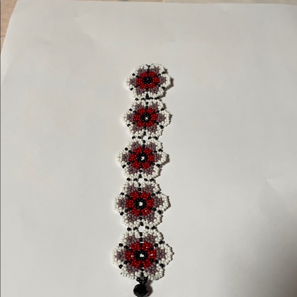 Bracelet - Picture 1 of 3